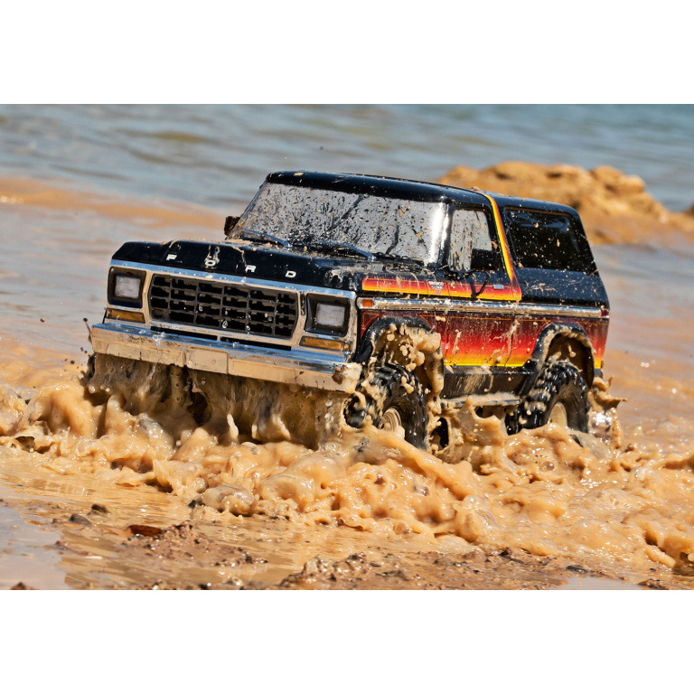 Traxxas-TRX4-Ford-Bronco-Action